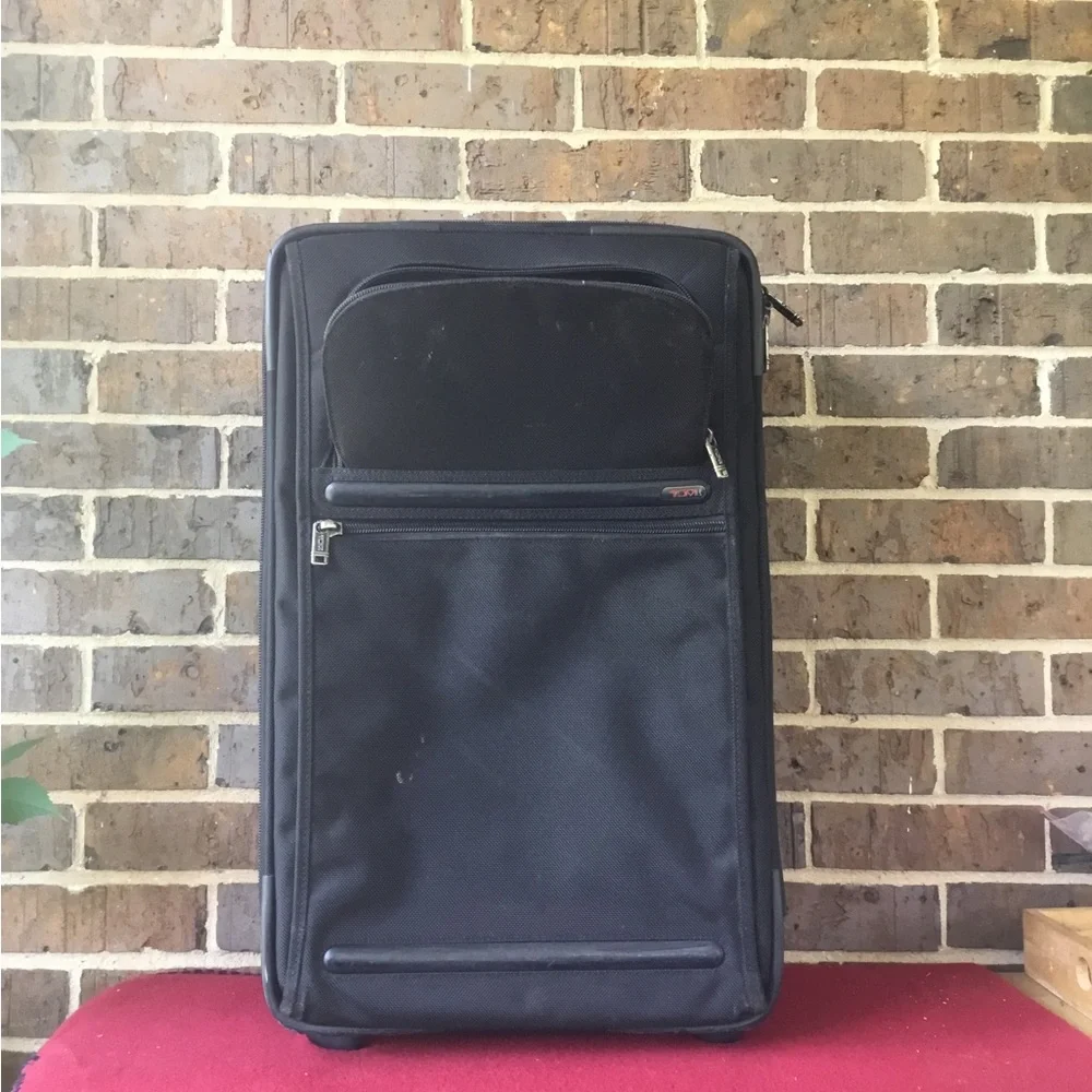 Tumi Black Men's Rolling Carry-On Travel Bag
